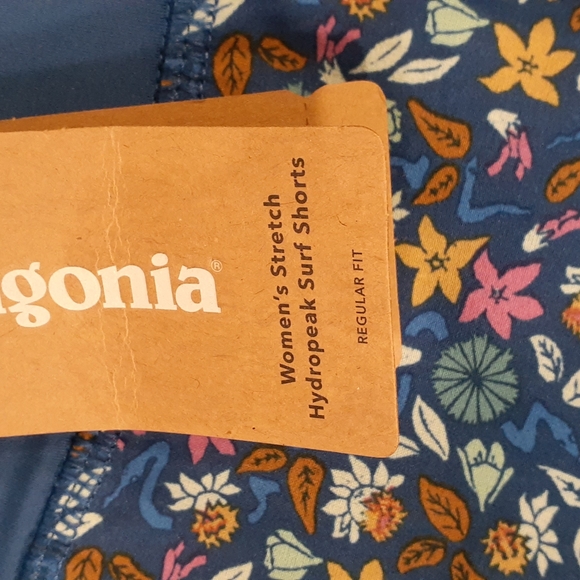 Patagonia Womens Strech Hydropeak Surf Shorts - Picture 6 of 6